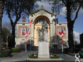 Monument aux Morts du Tribunal