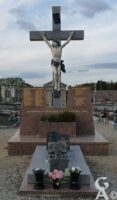Monument aux Morts du Cimetière