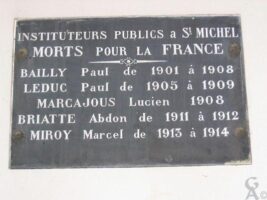 Plaque Commémorative des Instituteurs