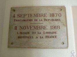 Plaque Commémorative de la République