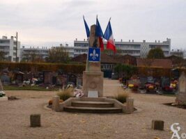 Monument aux Morts du Cimetière
