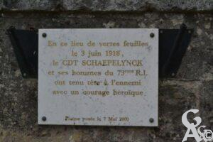 Plaque Commémorative de Vertes Feuilles