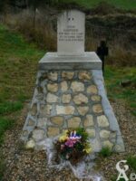 Sépulture Isolée Léon GARNIER
