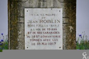 Stèle Commémorative Jean ROBLIN