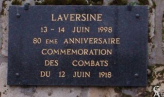 Plaque Commémorative du 80e anniversaire des combats