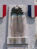 ancienne plaque (Nathalie DEBREUX)