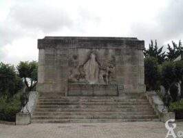 Monument aux morts