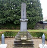 Monument aux Morts de Longchamps
