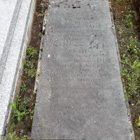 tombe de François Honoré AMAT, ancien curé de Vorges- nharant