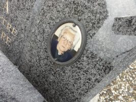 Plaque avec photo mme Mallon- npryjmak