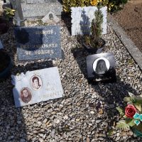 plaque avec photo sur la tombe famille Deplanque-nharant