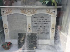 autel avec plaque dans la chapelle de la famille Meresse de l'Arbre de guise-natty