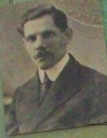 VALLÉ