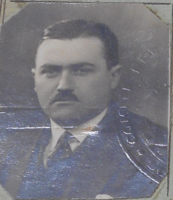 LÉONARD