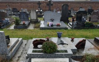 Cimetière de Manoise