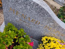 inscription sur la stèle du monument - O.Dufour