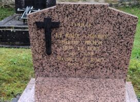 stéle du monument avec identification des défunts - nharant