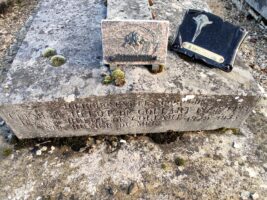 inscriptions en façade du monument - O.Dufour