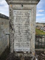 inscriptions face 3 de la stèle - O.Dufour