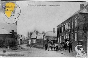 Rue de l'église en 1906 - Contributeur : Jean Claude Menu